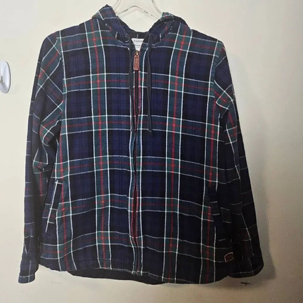 L.L. Bean Women's Scotch Plaid Flannel Tartan Shirt, Relaxed Zip Hoodie Medium